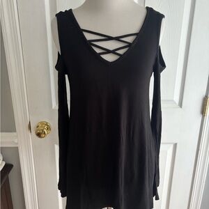 Black & Burgundy Cold Shoulder Top bundle.